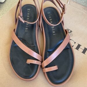 Gianni Bini Grayson Leather Footbed Platform Sandals